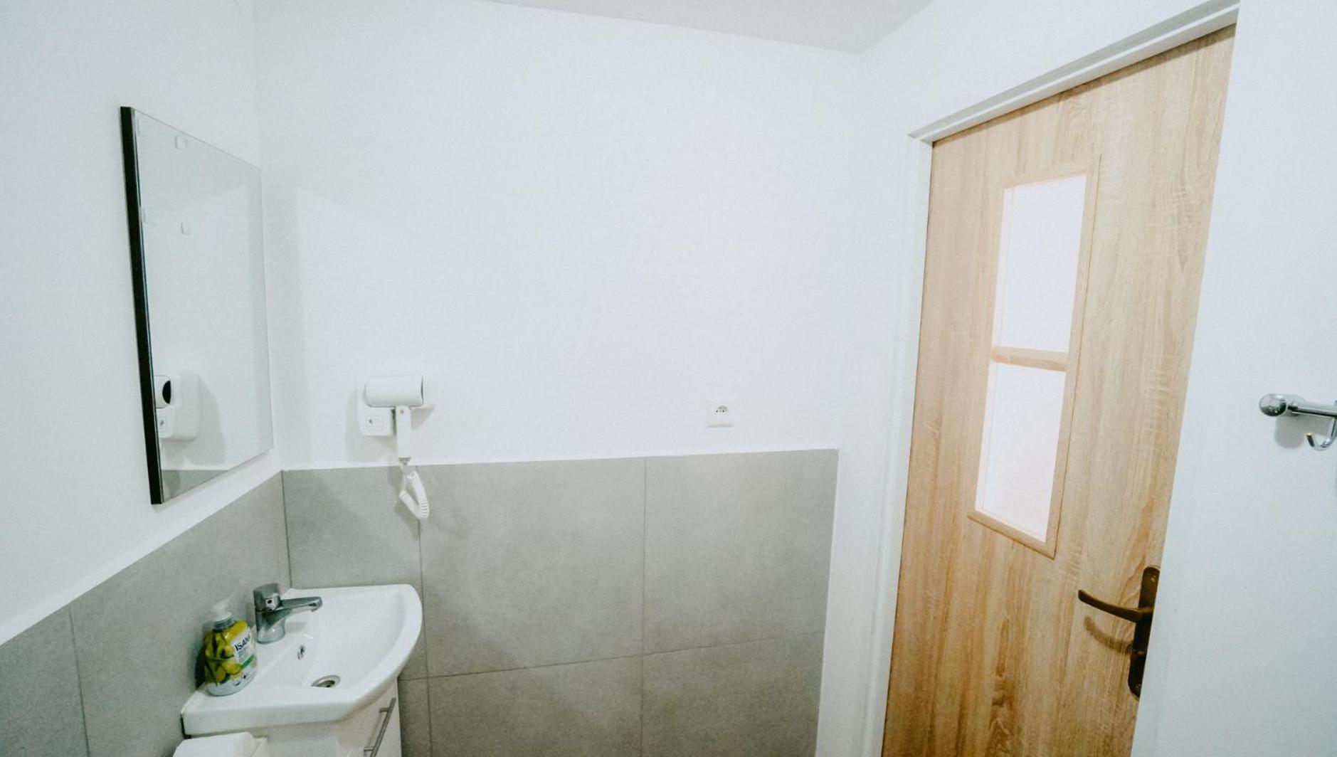 Noclegi Woku Homestay